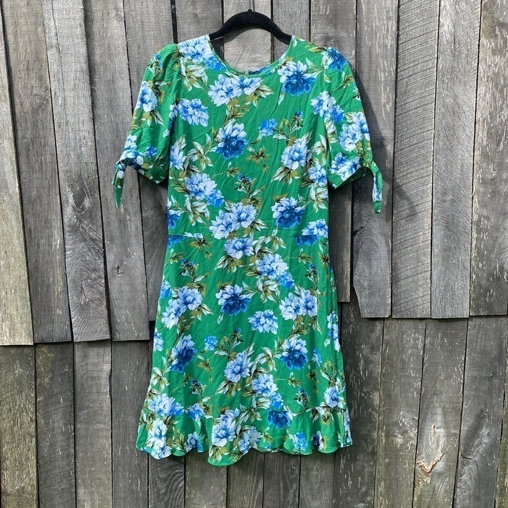 𝅺banana Republic Green Floral Dress size 8